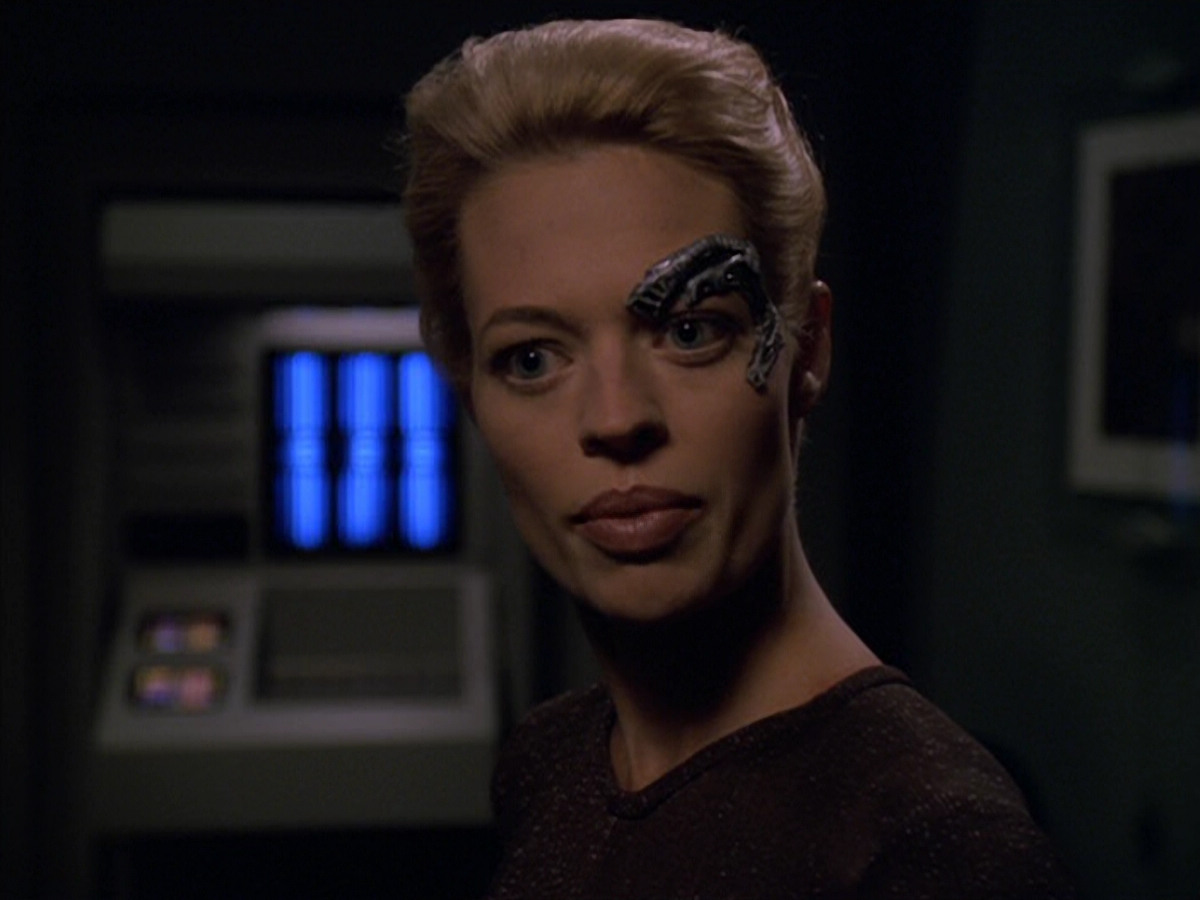 extant_StarTrek_VOY_5x11-LatentImage_01987.jpg
