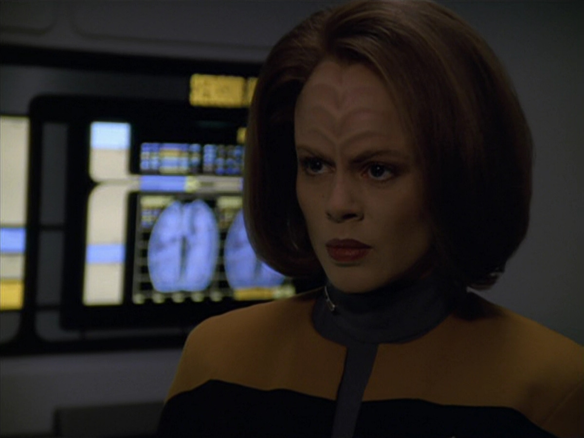 extant_StarTrek_VOY_5x11-LatentImage_02114.jpg