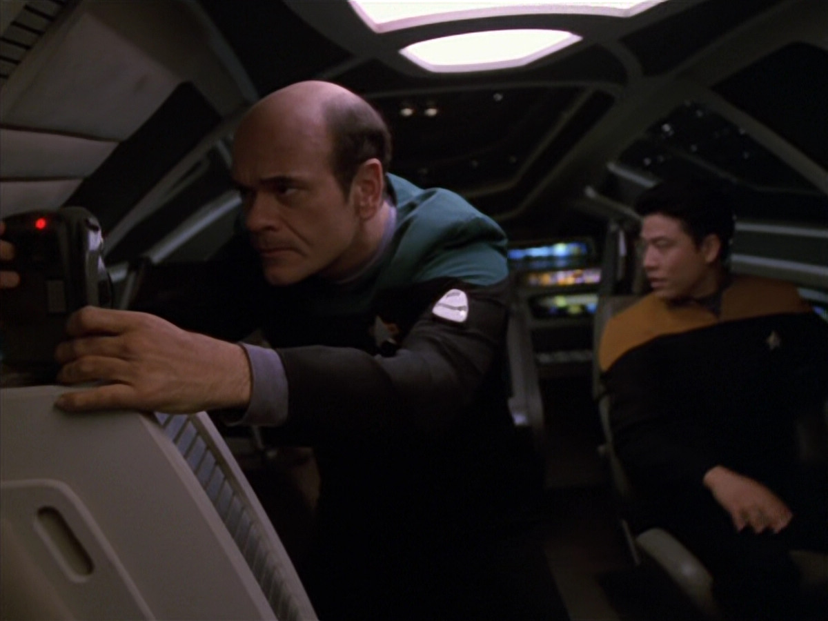 extant_StarTrek_VOY_5x11-LatentImage_02254.jpg
