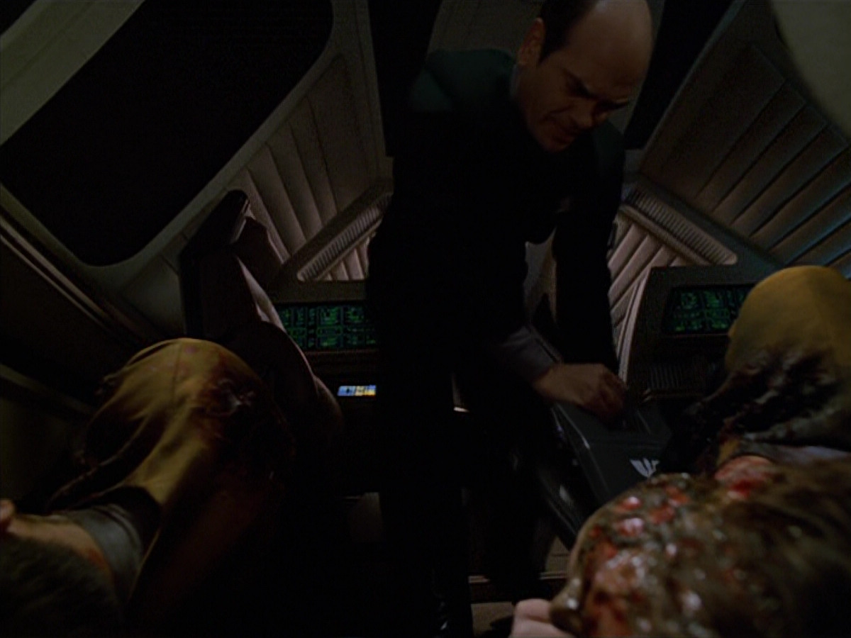 extant_StarTrek_VOY_5x11-LatentImage_02338.jpg