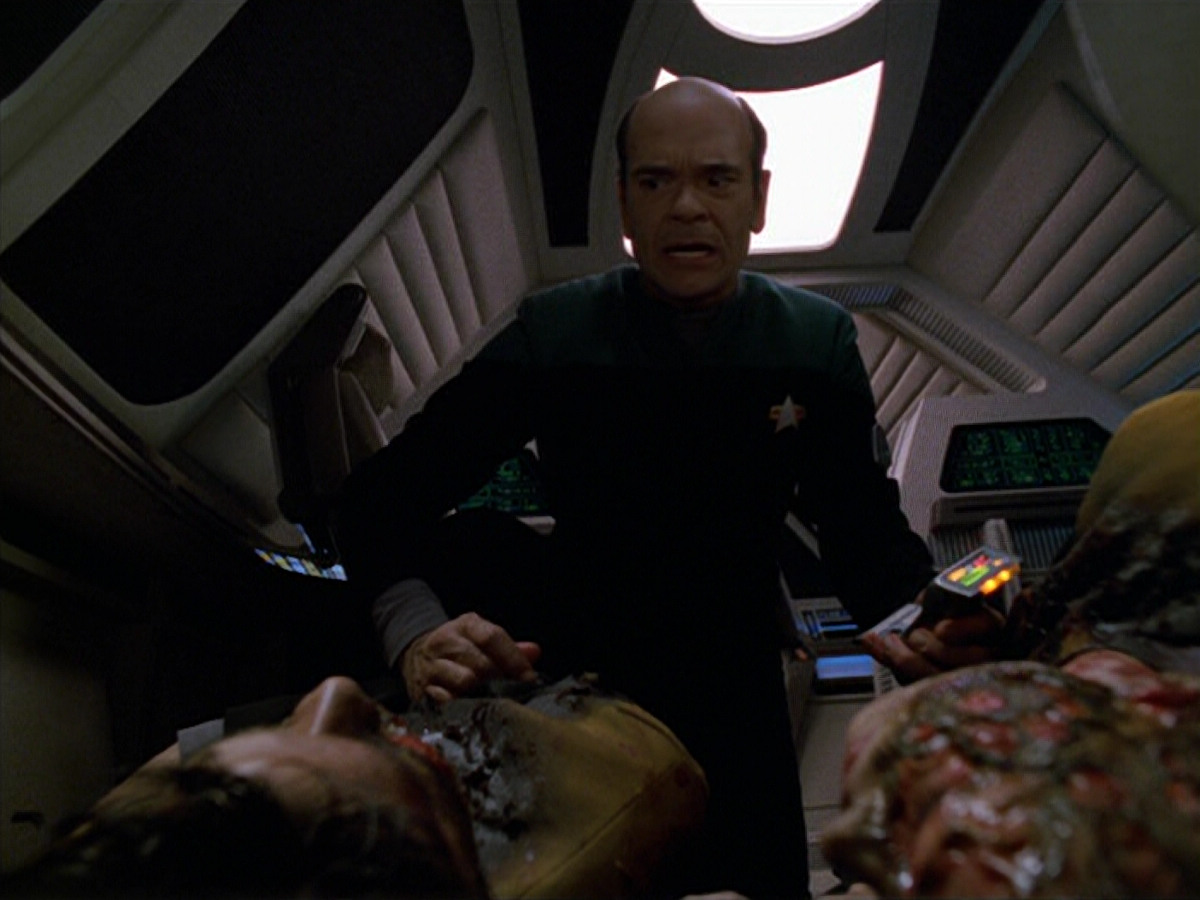 extant_StarTrek_VOY_5x11-LatentImage_02420.jpg