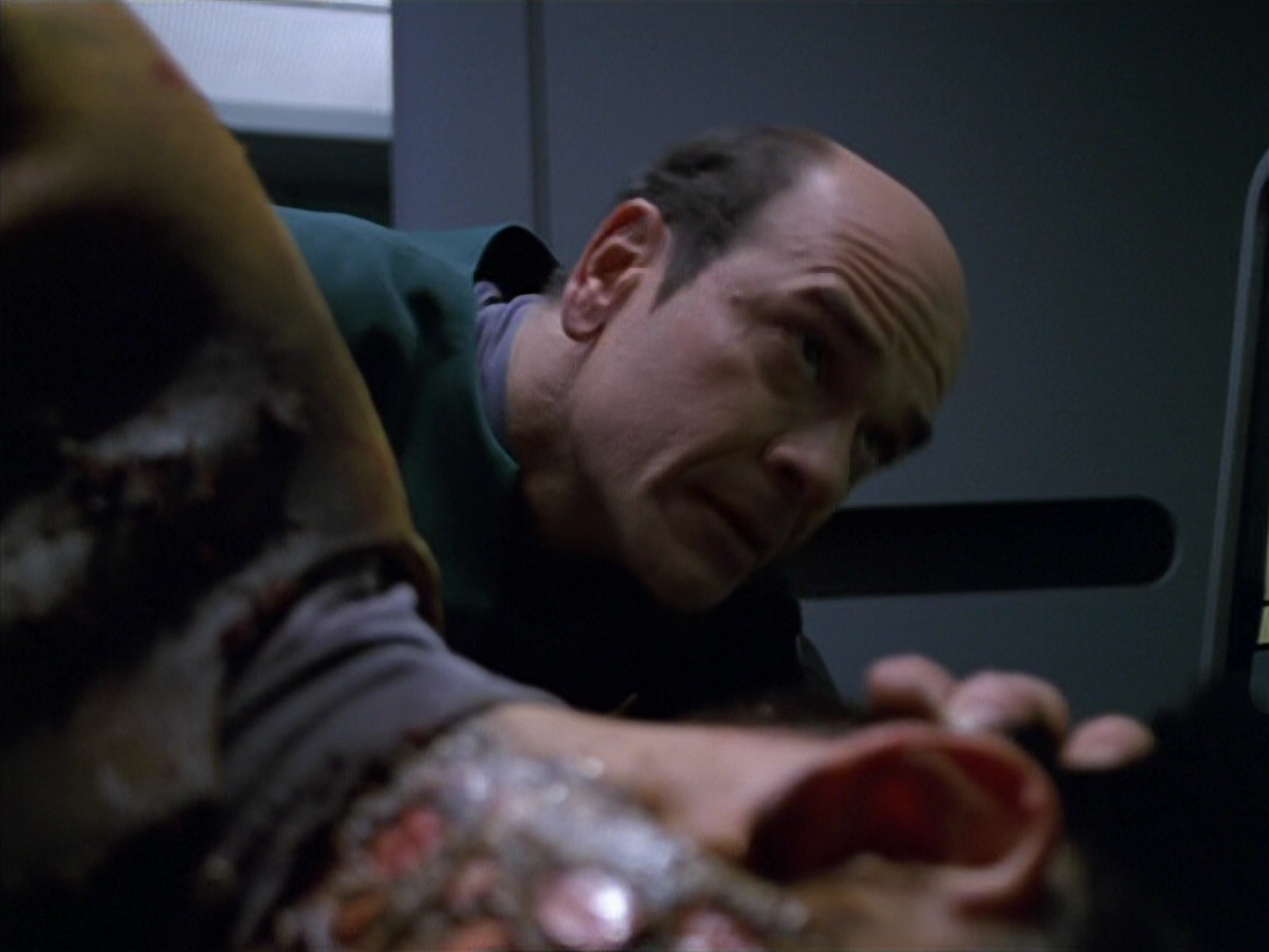 extant_StarTrek_VOY_5x11-LatentImage_02619.jpg