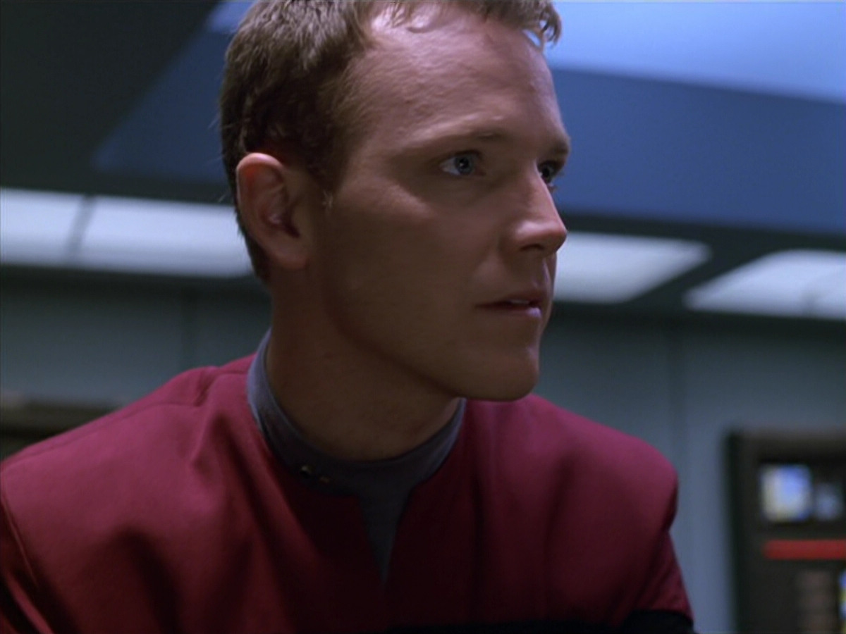extant_StarTrek_VOY_5x11-LatentImage_02629.jpg