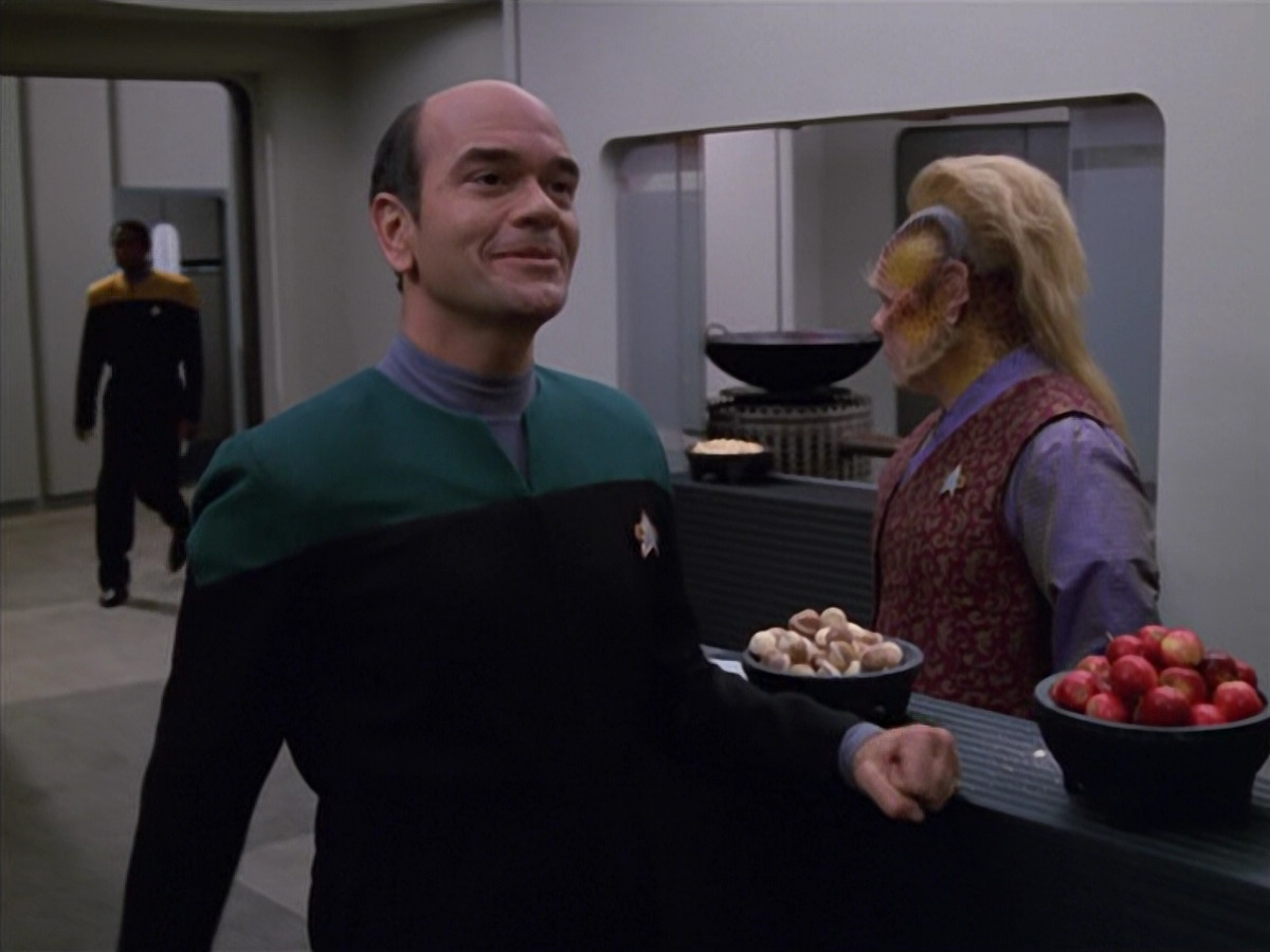 extant_StarTrek_VOY_5x11-LatentImage_02986.jpg