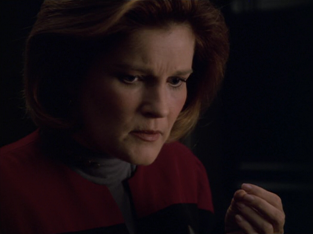 extant_StarTrek_VOY_5x11-LatentImage_03137.jpg