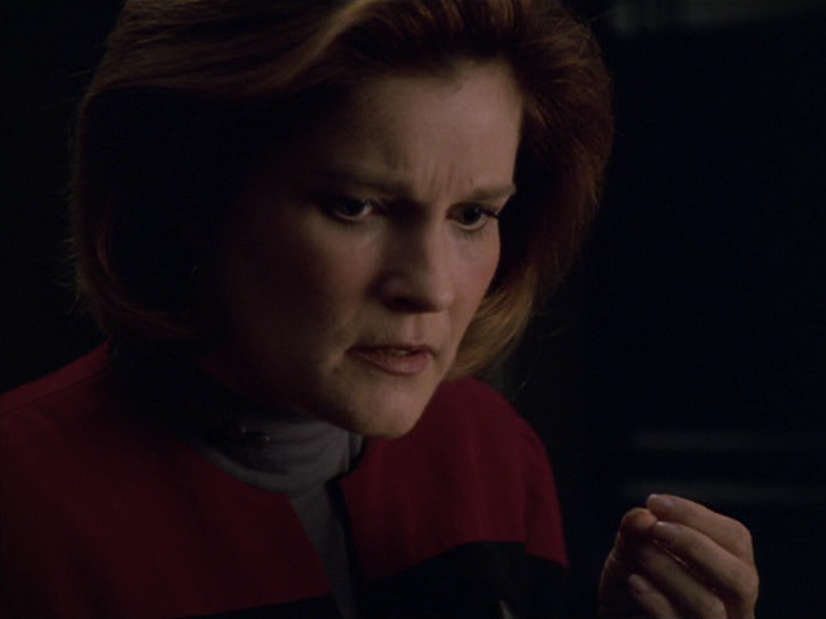 extant_StarTrek_VOY_5x11-LatentImage_03139.jpg