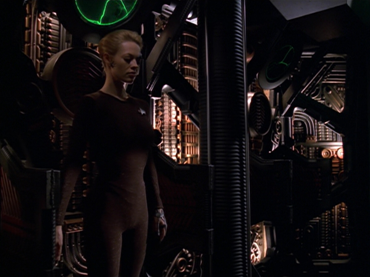 extant_StarTrek_VOY_5x11-LatentImage_03191.jpg