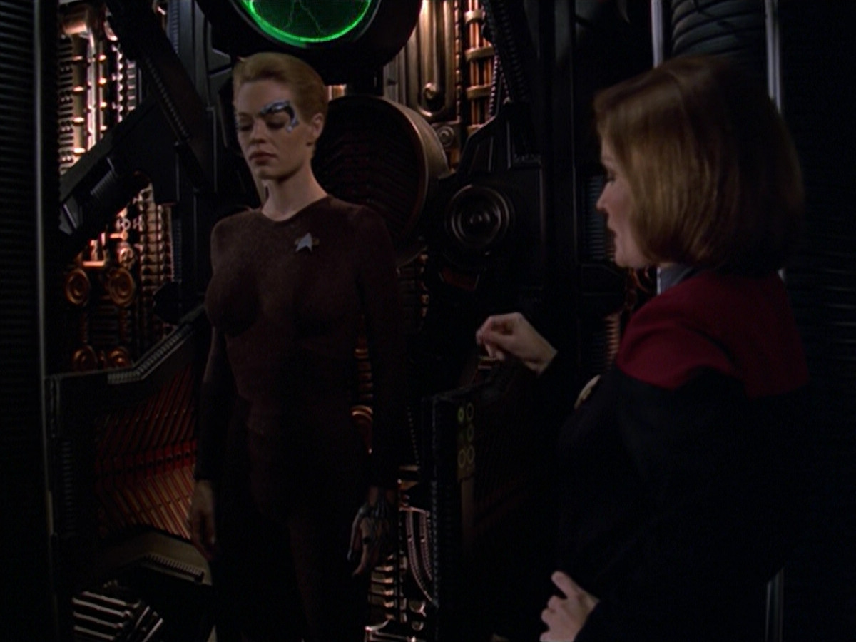 extant_StarTrek_VOY_5x11-LatentImage_03226.jpg