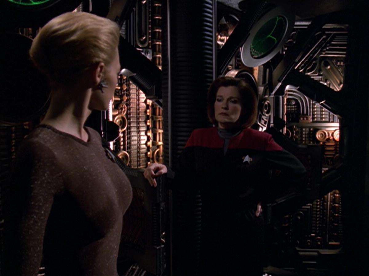 extant_StarTrek_VOY_5x11-LatentImage_03241.jpg