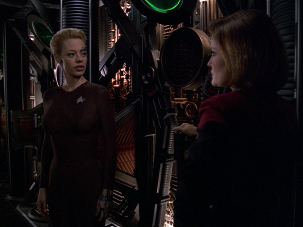 extant_StarTrek_VOY_5x11-LatentImage_03247.jpg
