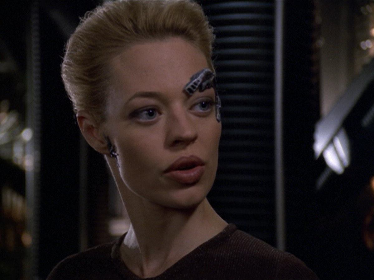 extant_StarTrek_VOY_5x11-LatentImage_03280.jpg