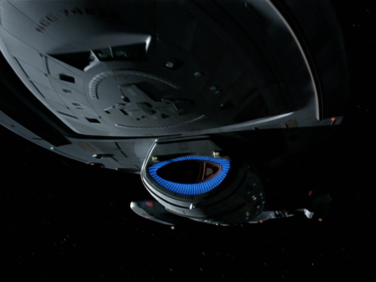 extant_StarTrek_VOY_5x11-LatentImage_03313.jpg