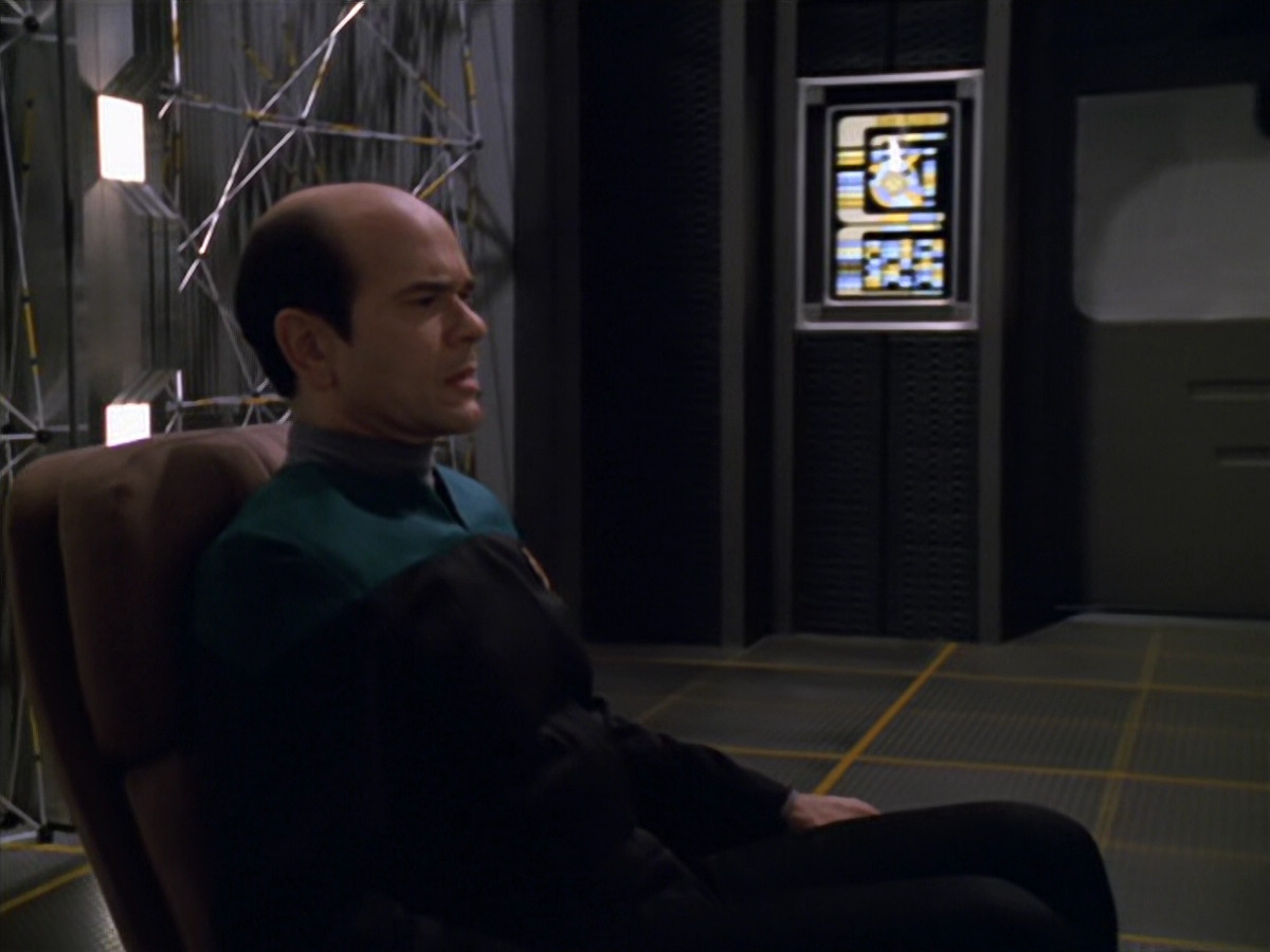 extant_StarTrek_VOY_5x11-LatentImage_03326.jpg