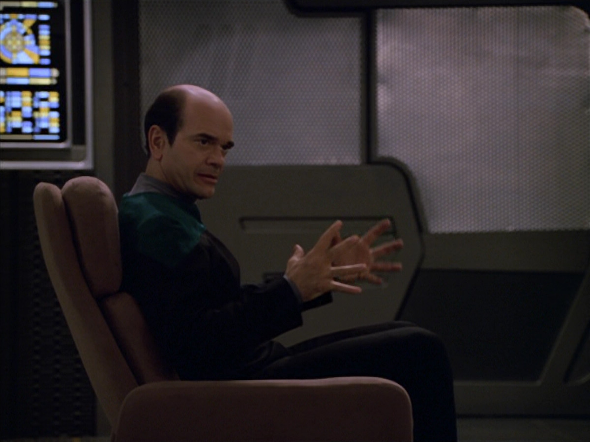extant_StarTrek_VOY_5x11-LatentImage_03376.jpg