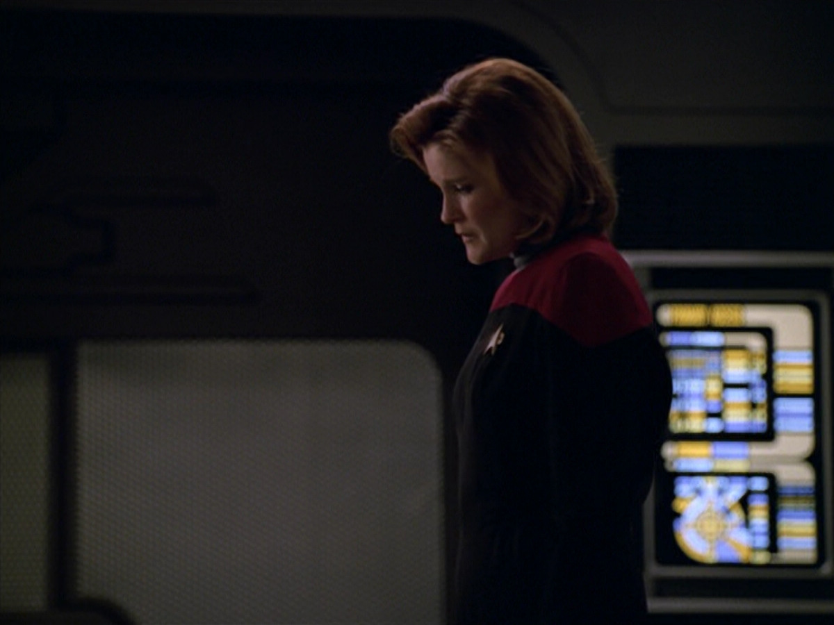 extant_StarTrek_VOY_5x11-LatentImage_03689.jpg