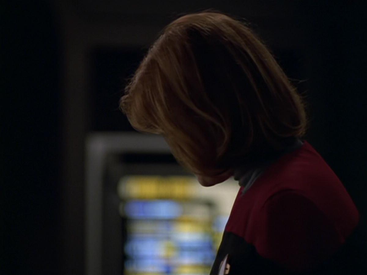 extant_StarTrek_VOY_5x11-LatentImage_03704.jpg
