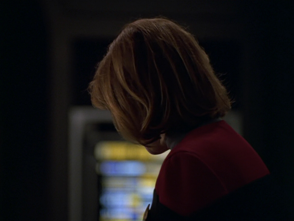 extant_StarTrek_VOY_5x11-LatentImage_03705.jpg