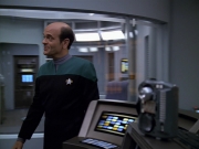 extant_StarTrek_VOY_5x11-LatentImage_00133.jpg