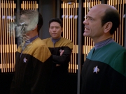 extant_StarTrek_VOY_5x11-LatentImage_00205.jpg