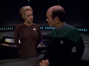 extant_StarTrek_VOY_5x11-LatentImage_00586.jpg