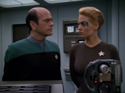 extant_StarTrek_VOY_5x11-LatentImage_00697.jpg