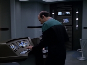 extant_StarTrek_VOY_5x11-LatentImage_01208.jpg