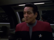 extant_StarTrek_VOY_5x11-LatentImage_02167.jpg