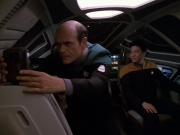 Filename=extant_StarTrek_VOY_5x11-LatentImage_02256.jpg
Filesize=155KiB
Dimensions=1200x900
Date added=Nov 12, 2019 extant_StarTrek_VOY_5x11-LatentImage_02256.jpg