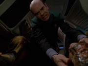 extant_StarTrek_VOY_5x11-LatentImage_02341.jpg