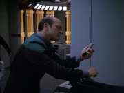 extant_StarTrek_VOY_5x11-LatentImage_02463.jpg