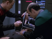 extant_StarTrek_VOY_5x11-LatentImage_02479.jpg