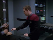 extant_StarTrek_VOY_5x11-LatentImage_02502.jpg