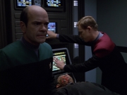 extant_StarTrek_VOY_5x11-LatentImage_02536.jpg