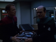 extant_StarTrek_VOY_5x11-LatentImage_02549.jpg