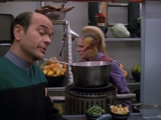 extant_StarTrek_VOY_5x11-LatentImage_02772.jpg