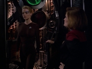 extant_StarTrek_VOY_5x11-LatentImage_03231.jpg