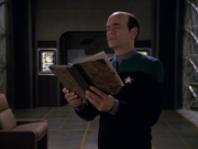 Filename=extant_StarTrek_VOY_5x11-LatentImage_03763.jpg
Filesize=148KiB
Dimensions=1200x900
Date added=Nov 12, 2019 extant_StarTrek_VOY_5x11-LatentImage_03763.jpg
