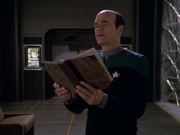Filename=extant_StarTrek_VOY_5x11-LatentImage_03765.jpg
Filesize=147KiB
Dimensions=1200x900
Date added=Nov 12, 2019 extant_StarTrek_VOY_5x11-LatentImage_03765.jpg