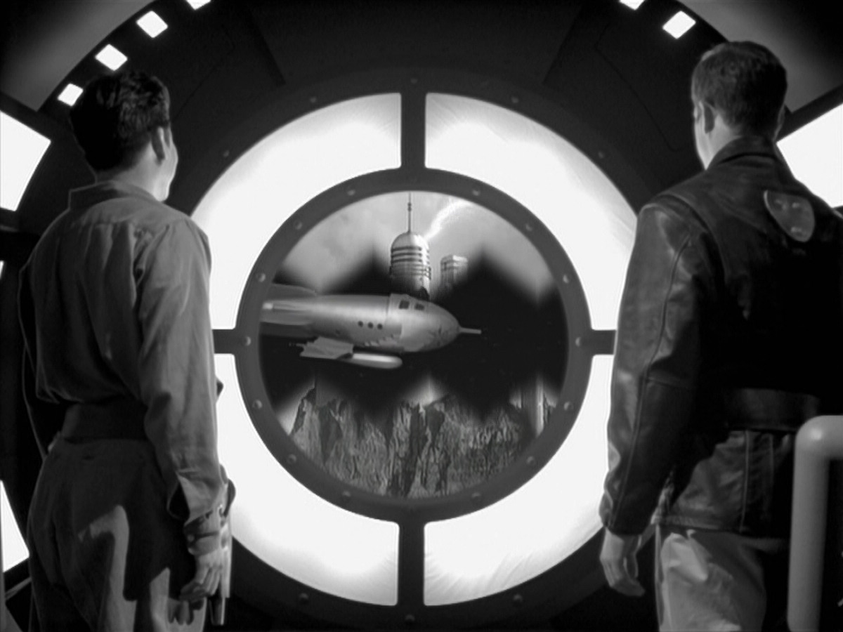 extant_StarTrek_VOY_5x12-BrideOfChaotica_00041.jpg