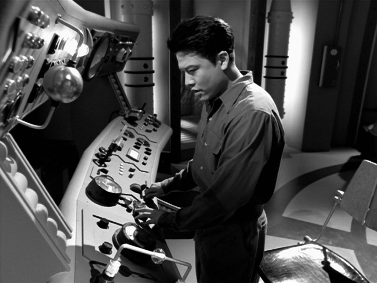 extant_StarTrek_VOY_5x12-BrideOfChaotica_00075.jpg