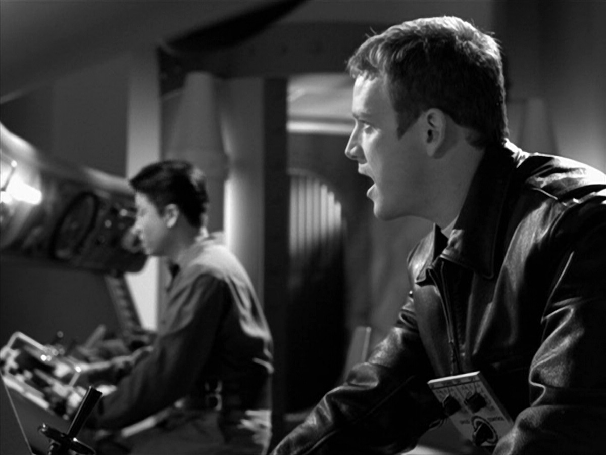 extant_StarTrek_VOY_5x12-BrideOfChaotica_00104.jpg