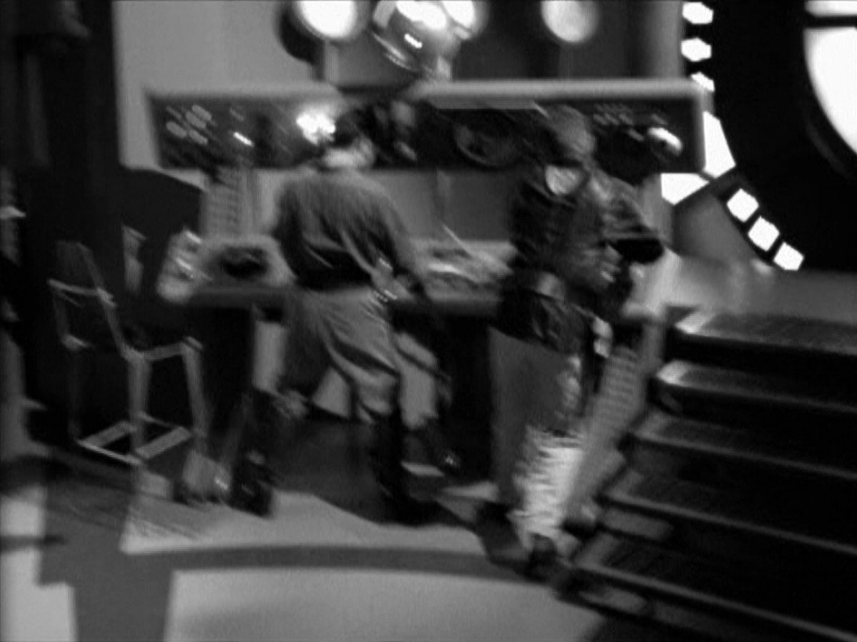 extant_StarTrek_VOY_5x12-BrideOfChaotica_00187.jpg
