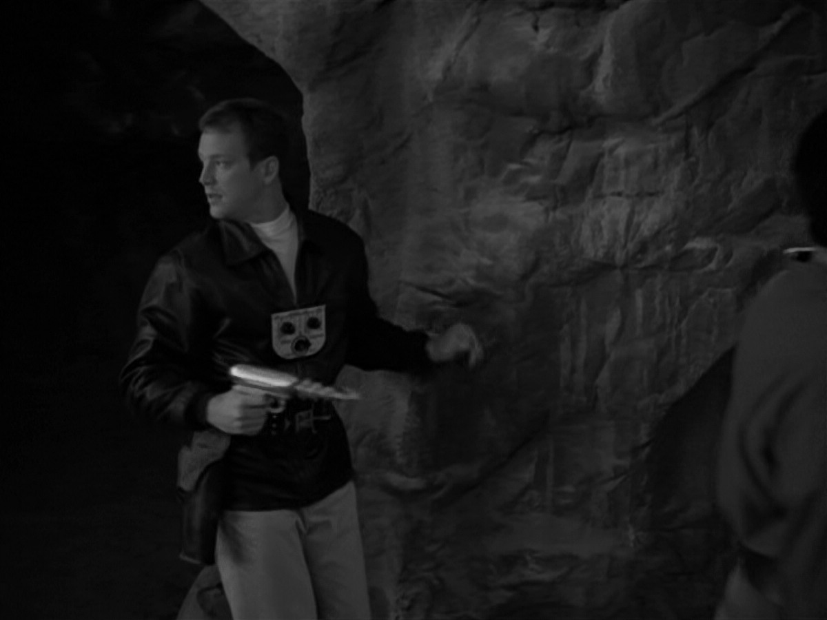 extant_StarTrek_VOY_5x12-BrideOfChaotica_00283.jpg