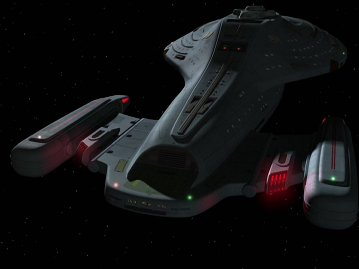 extant_StarTrek_VOY_5x12-BrideOfChaotica_00609.jpg