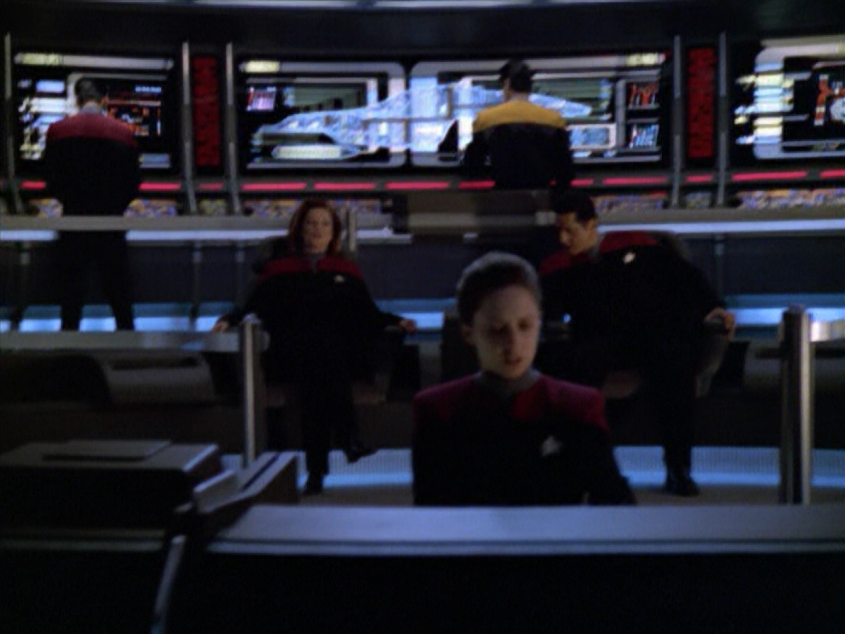 extant_StarTrek_VOY_5x12-BrideOfChaotica_00630.jpg
