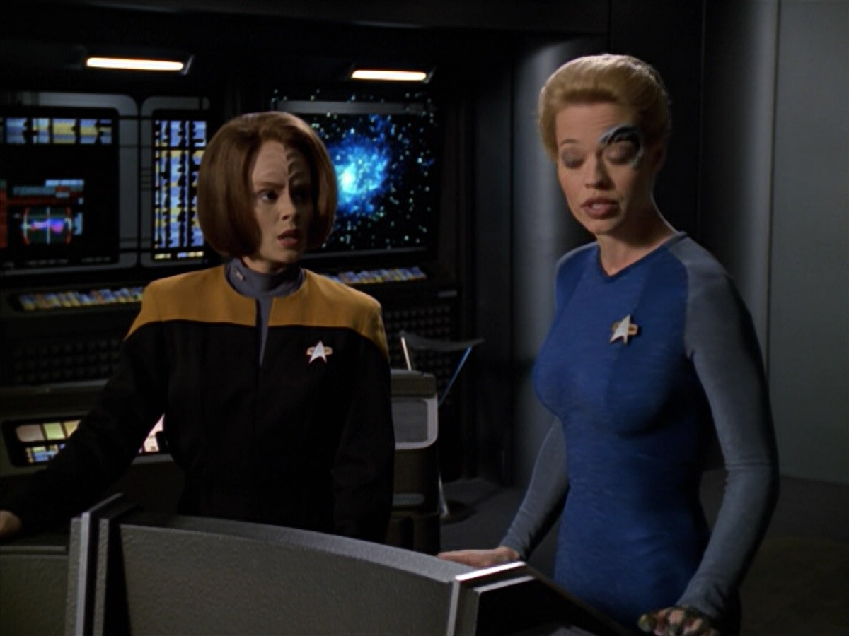 extant_StarTrek_VOY_5x12-BrideOfChaotica_00715.jpg