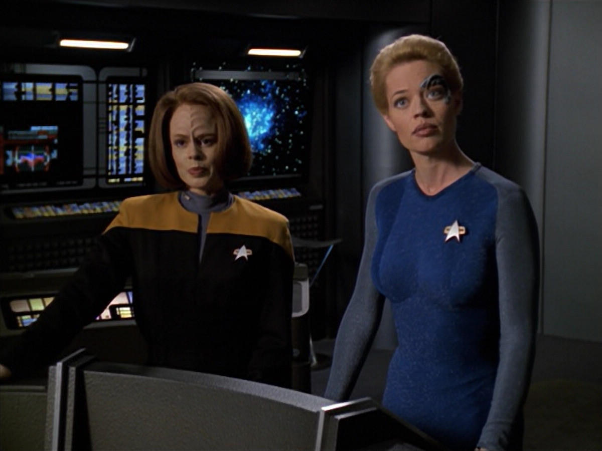 extant_StarTrek_VOY_5x12-BrideOfChaotica_00745.jpg