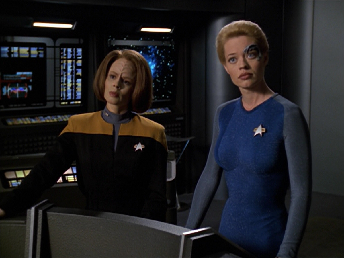 extant_StarTrek_VOY_5x12-BrideOfChaotica_00753.jpg