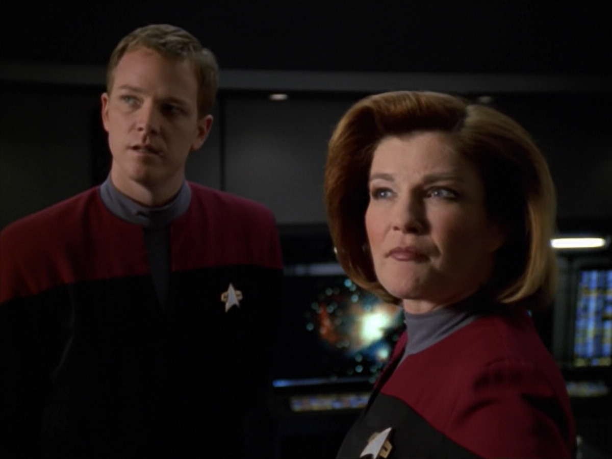 extant_StarTrek_VOY_5x12-BrideOfChaotica_00756.jpg