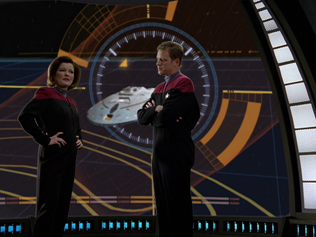 extant_StarTrek_VOY_5x12-BrideOfChaotica_00776.jpg